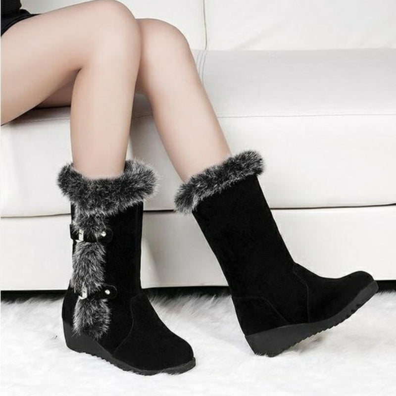 Botas marrones nuevas de invierno para mujer